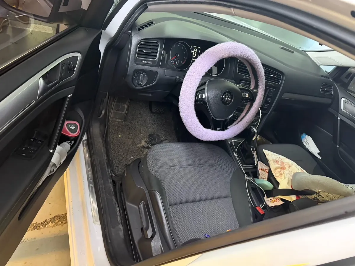 2018 Volkswagen Golf 1.4T 131HP L4 7DCT,autocango,china used car exporter,china ev exporter,chinese used car exporter,chinese used ev exporter