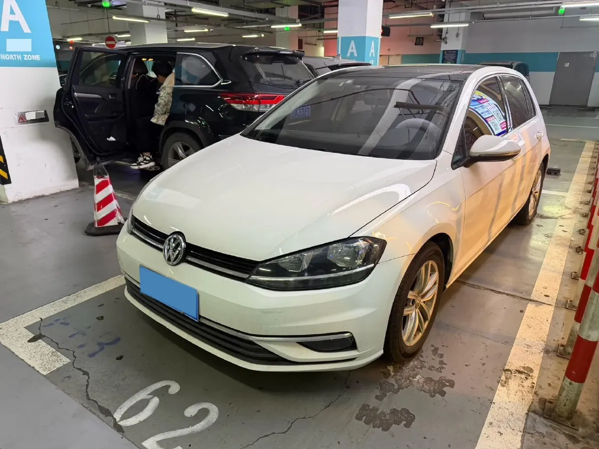 2018 Volkswagen Golf 1.4T 131HP L4 7DCT,autocango,china used car exporter,china ev exporter,chinese used car exporter,chinese used ev exporter