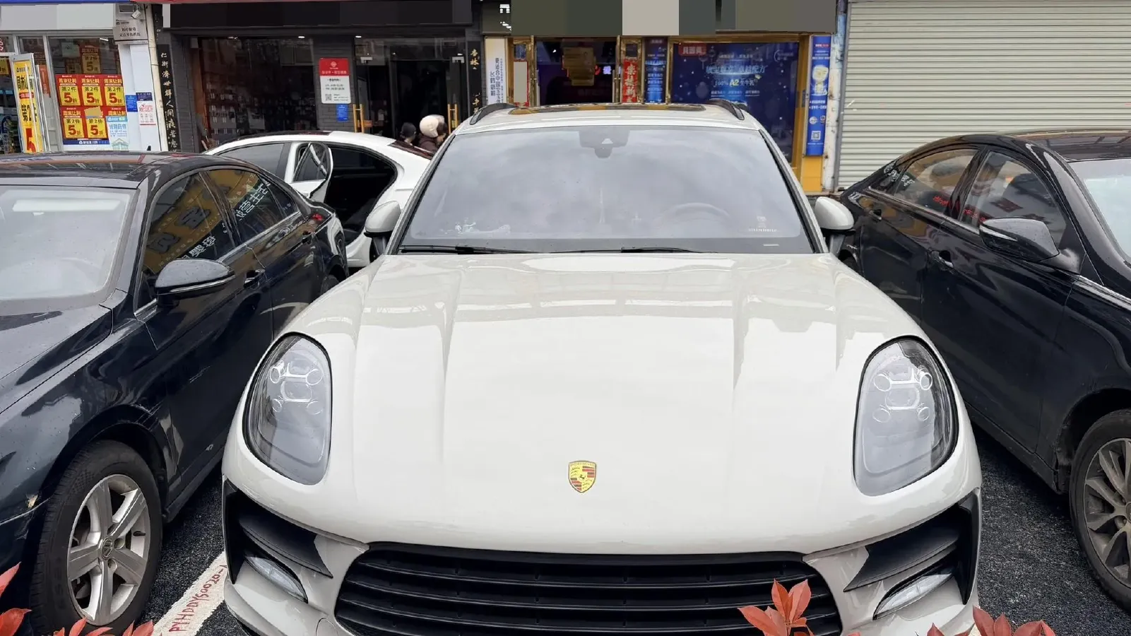 2021 Porsche Macan 2.0T 252HP L4 7DCT,autocango,china used car exporter,china ev exporter,chinese used car exporter,chinese used ev exporter