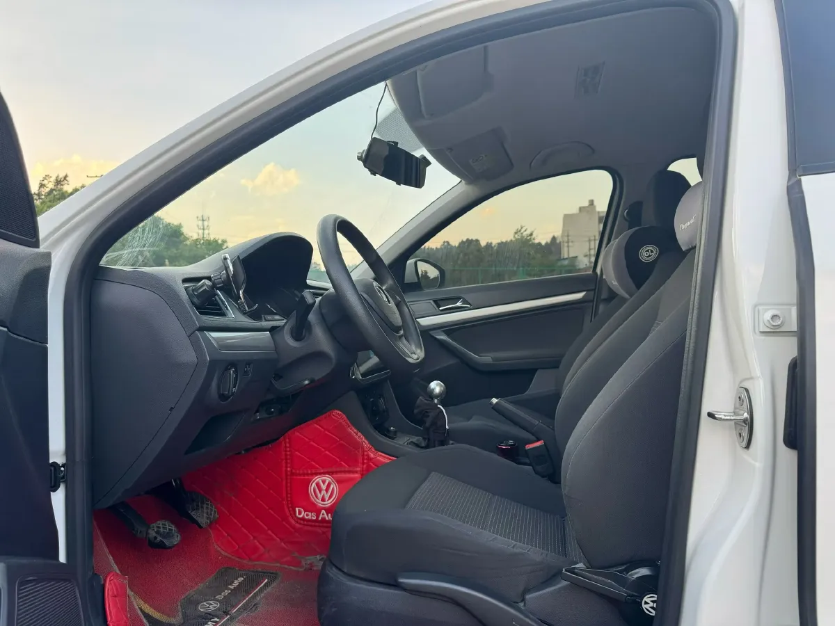 2018 Volkswagen Lavida 1.5L 112HP L4 5MT,autocango,china used car exporter,china ev exporter,chinese used car exporter,chinese used ev exporter