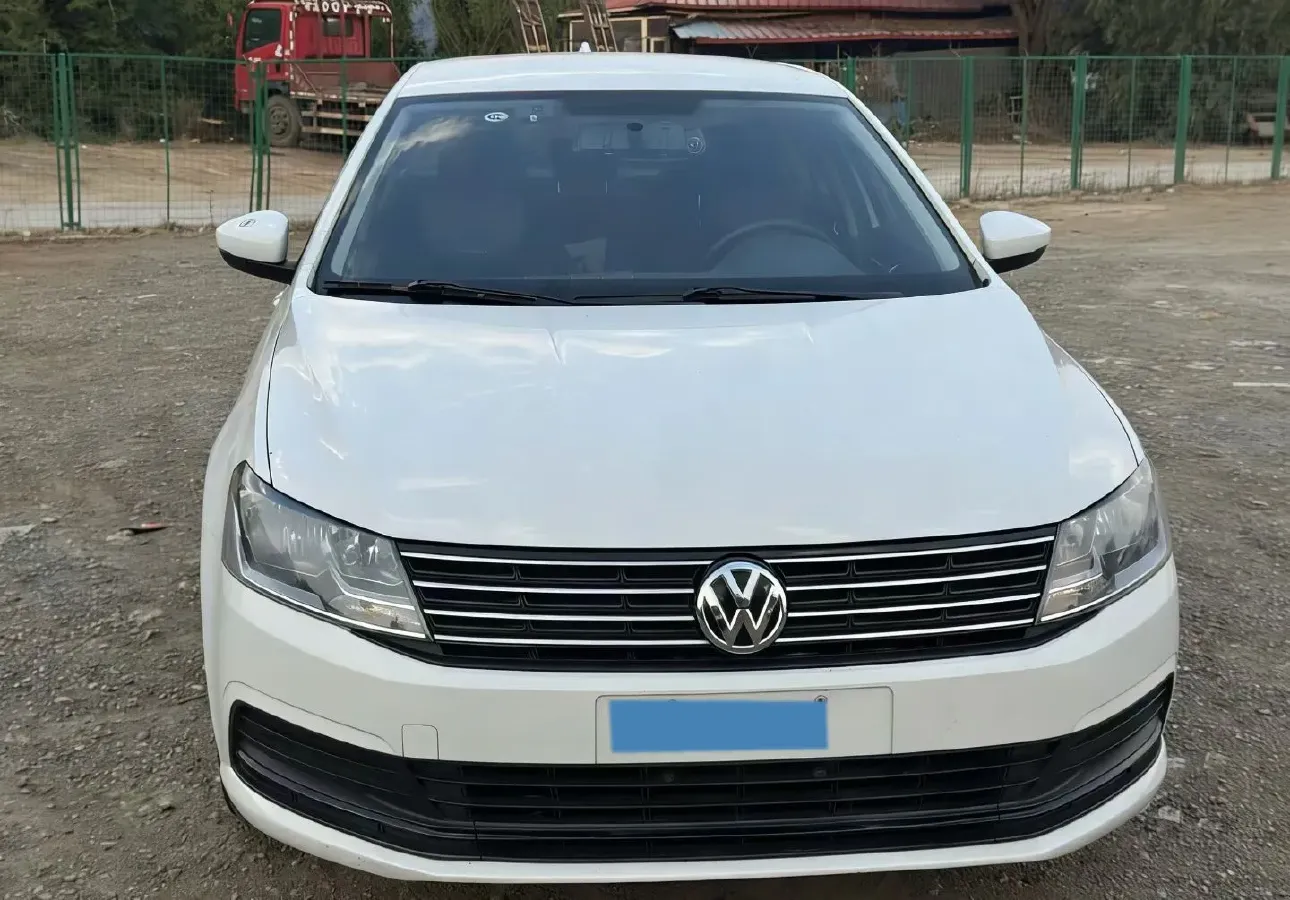2018 Volkswagen Lavida 1.5L 112HP L4 5MT,autocango,china used car exporter,china ev exporter,chinese used car exporter,chinese used ev exporter