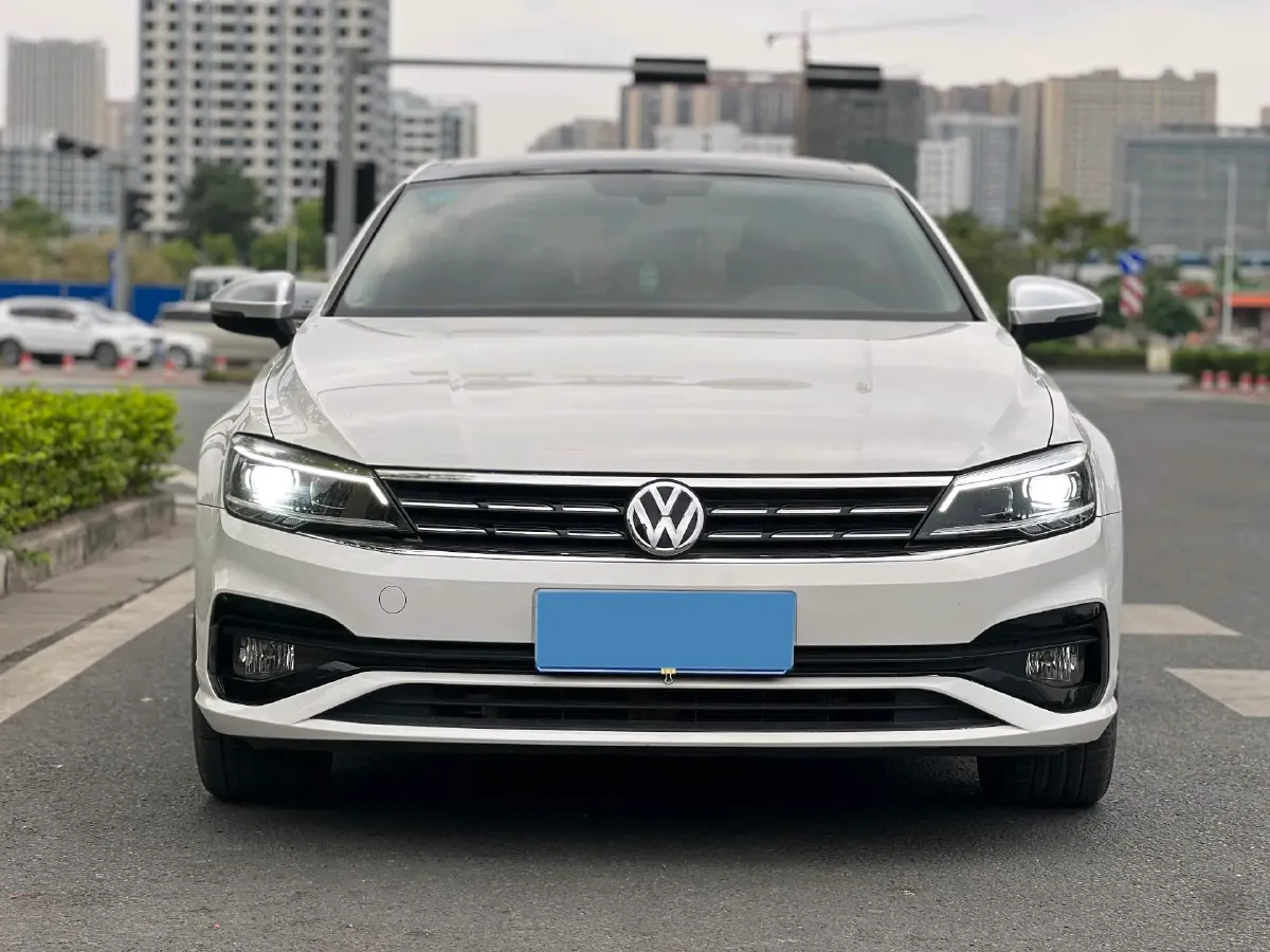 2021 Volkswagen Lamando 1.4T 150HP L4 7DCT,autocango,china used car exporter,china ev exporter,chinese used car exporter,chinese used ev exporter