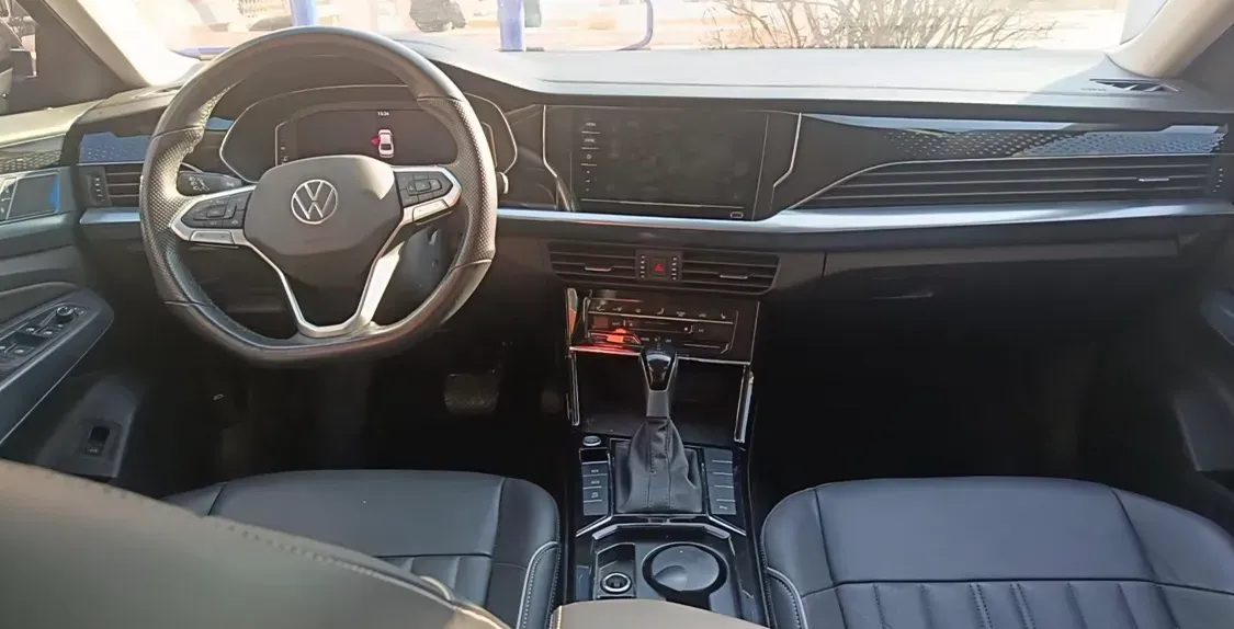 2022 Volkswagen Lamando 1.4T 150HP L4 7DCT,autocango,china used car exporter,china ev exporter,chinese used car exporter,chinese used ev exporter