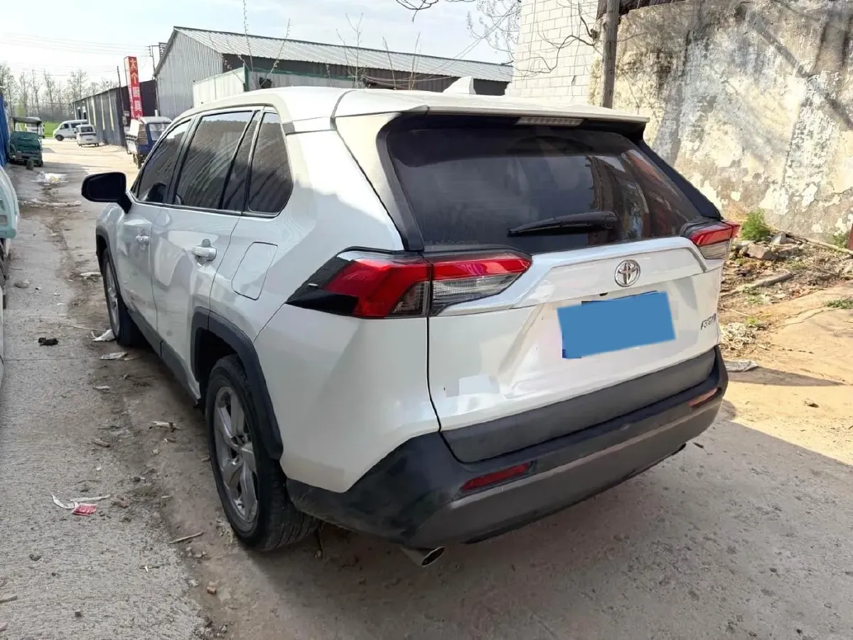 2020 Toyota RAV4 2.0L 171HP L4 CVT,autocango,china used car exporter,china ev exporter,chinese used car exporter,chinese used ev exporter