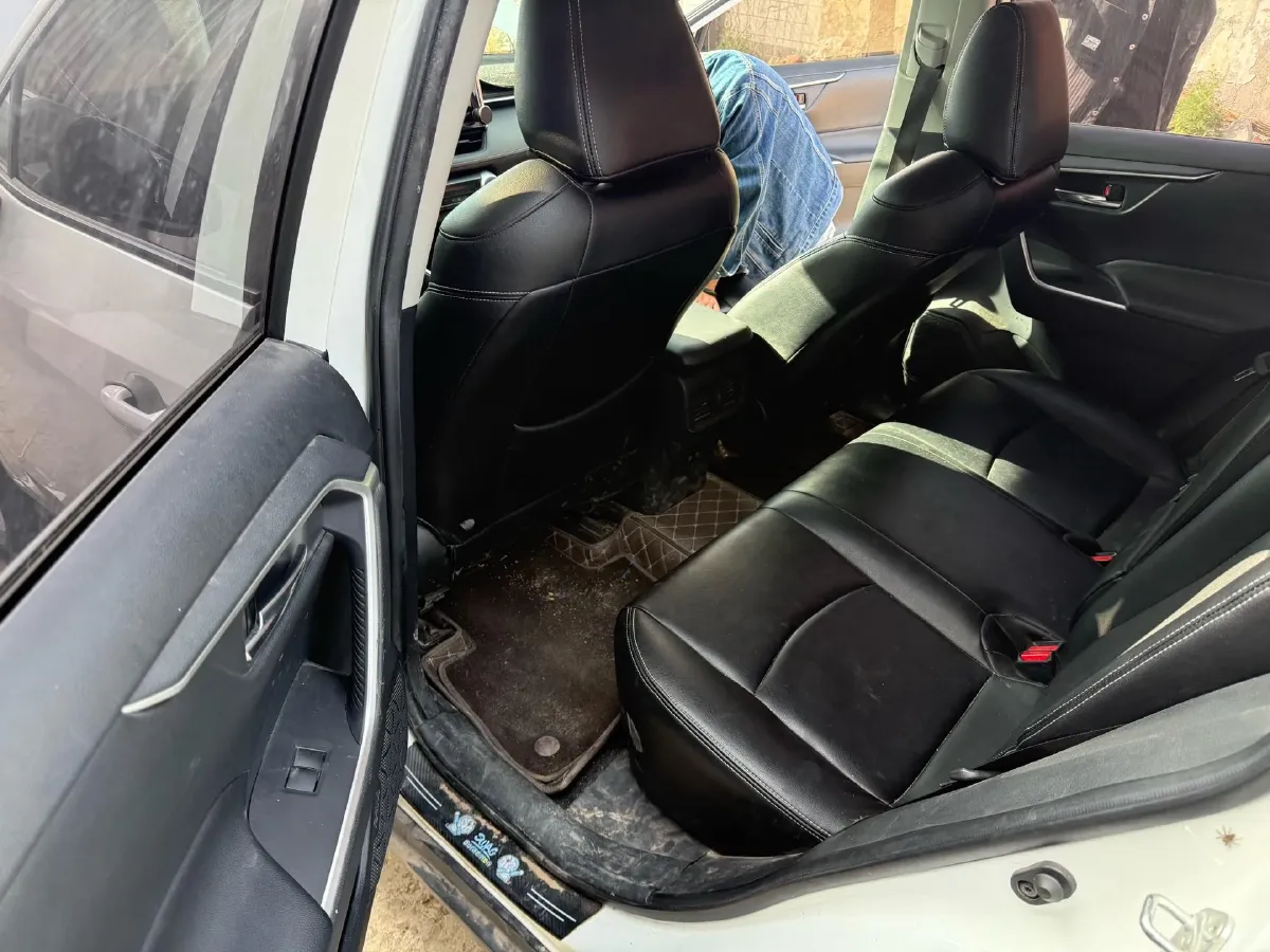 2020 Toyota RAV4 2.0L 171HP L4 CVT,autocango,china used car exporter,china ev exporter,chinese used car exporter,chinese used ev exporter