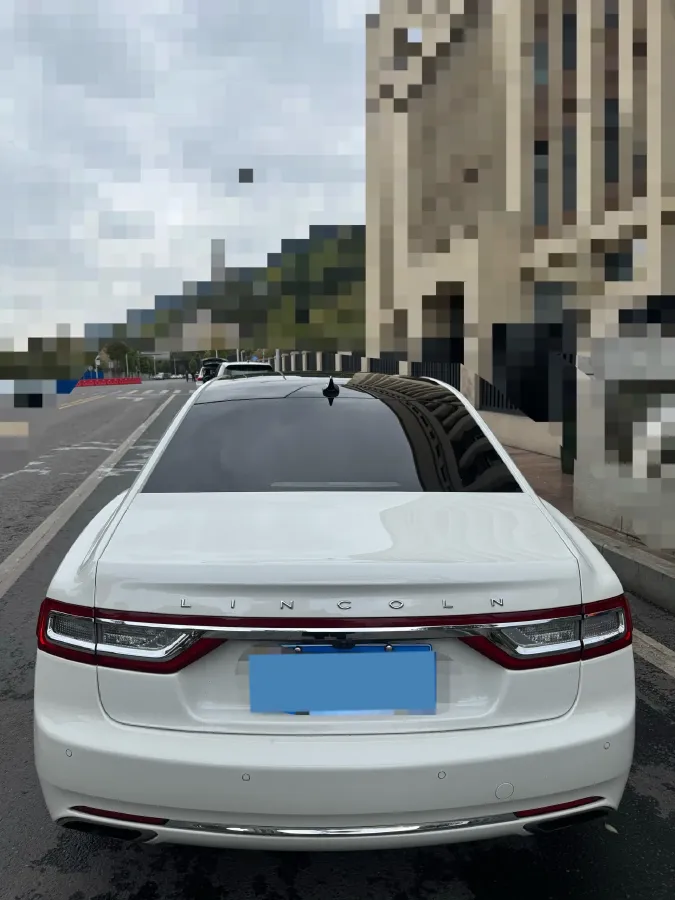 2020 Lincoln Continental 2.0T 241HP L4 6AT,autocango,china used car exporter,china ev exporter,chinese used car exporter,chinese used ev exporter