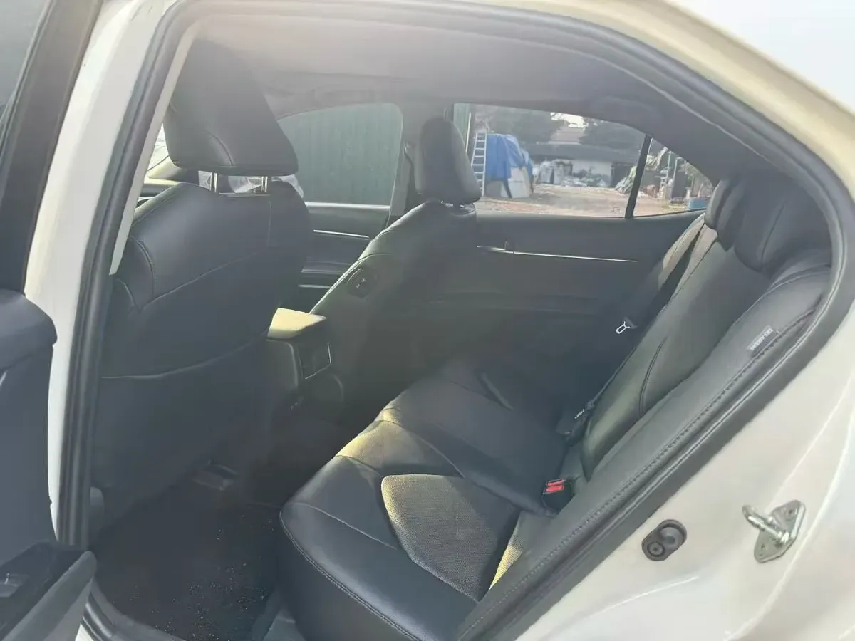 2021 Toyota Camry 2.0L 178HP L4 CVT,autocango,china used car exporter,china ev exporter,chinese used car exporter,chinese used ev exporter