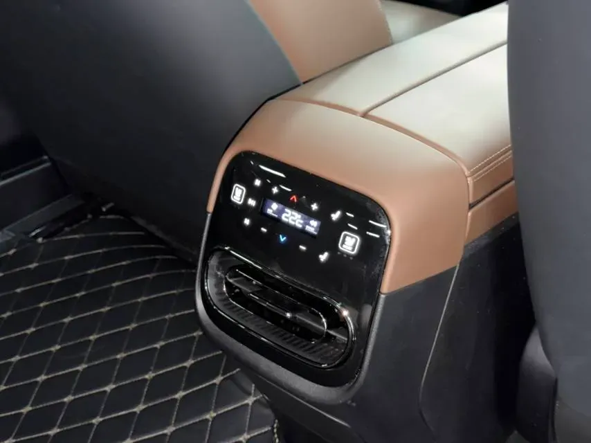 2023 Leapmotor C01 1.5L 95HP L4 REEV 43.7KWH,autocango,china used car exporter,china ev exporter,chinese used car exporter,chinese used ev exporter