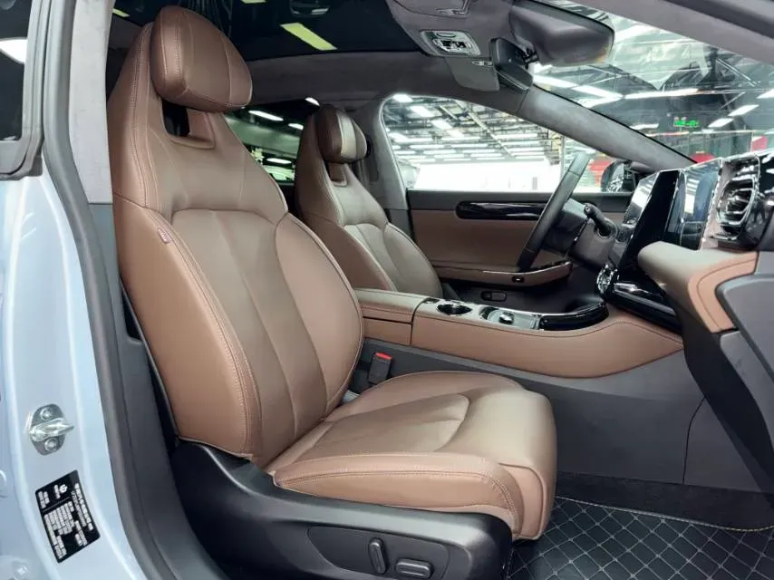 2023 Leapmotor C01 1.5L 95HP L4 REEV 43.7KWH,autocango,china used car exporter,china ev exporter,chinese used car exporter,chinese used ev exporter