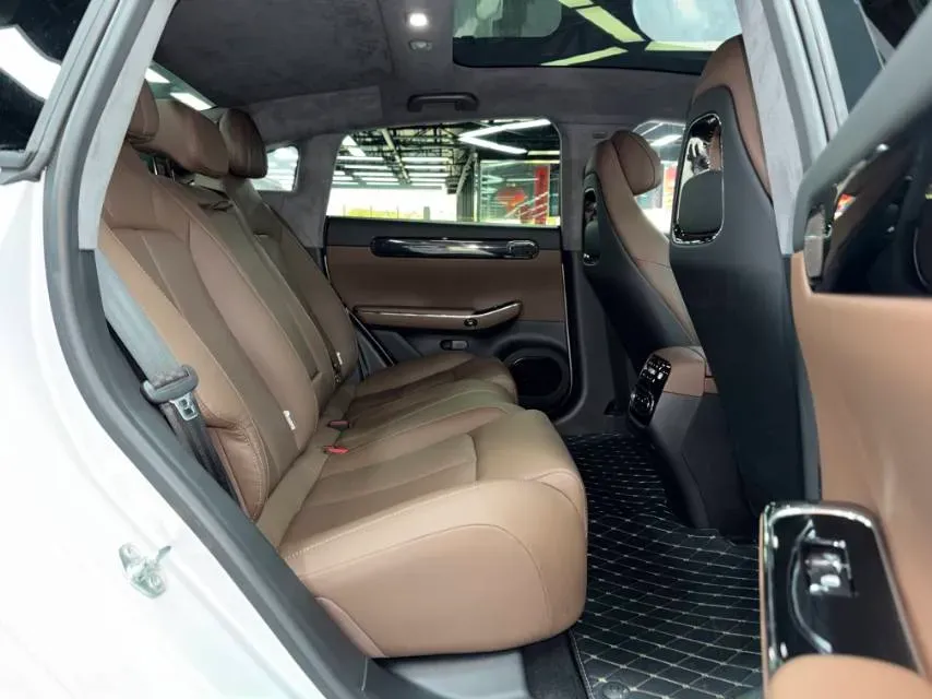 2023 Leapmotor C01 1.5L 95HP L4 REEV 43.7KWH,autocango,china used car exporter,china ev exporter,chinese used car exporter,chinese used ev exporter