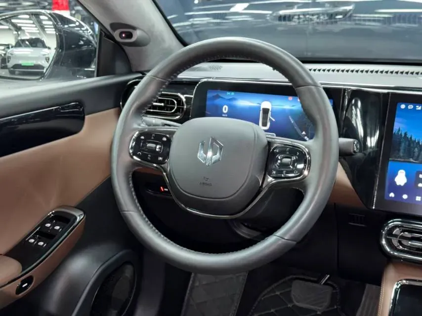 2023 Leapmotor C01 1.5L 95HP L4 REEV 43.7KWH,autocango,china used car exporter,china ev exporter,chinese used car exporter,chinese used ev exporter