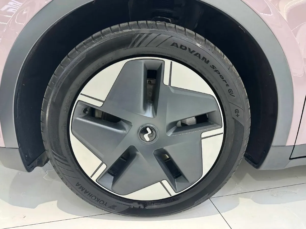 2024 ONVO L60 BEV 60KWH,autocango,china used car exporter,china ev exporter,chinese used car exporter,chinese used ev exporter