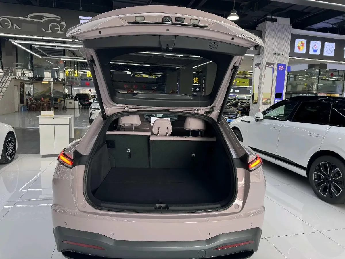 2024 ONVO L60 BEV 60KWH,autocango,china used car exporter,china ev exporter,chinese used car exporter,chinese used ev exporter