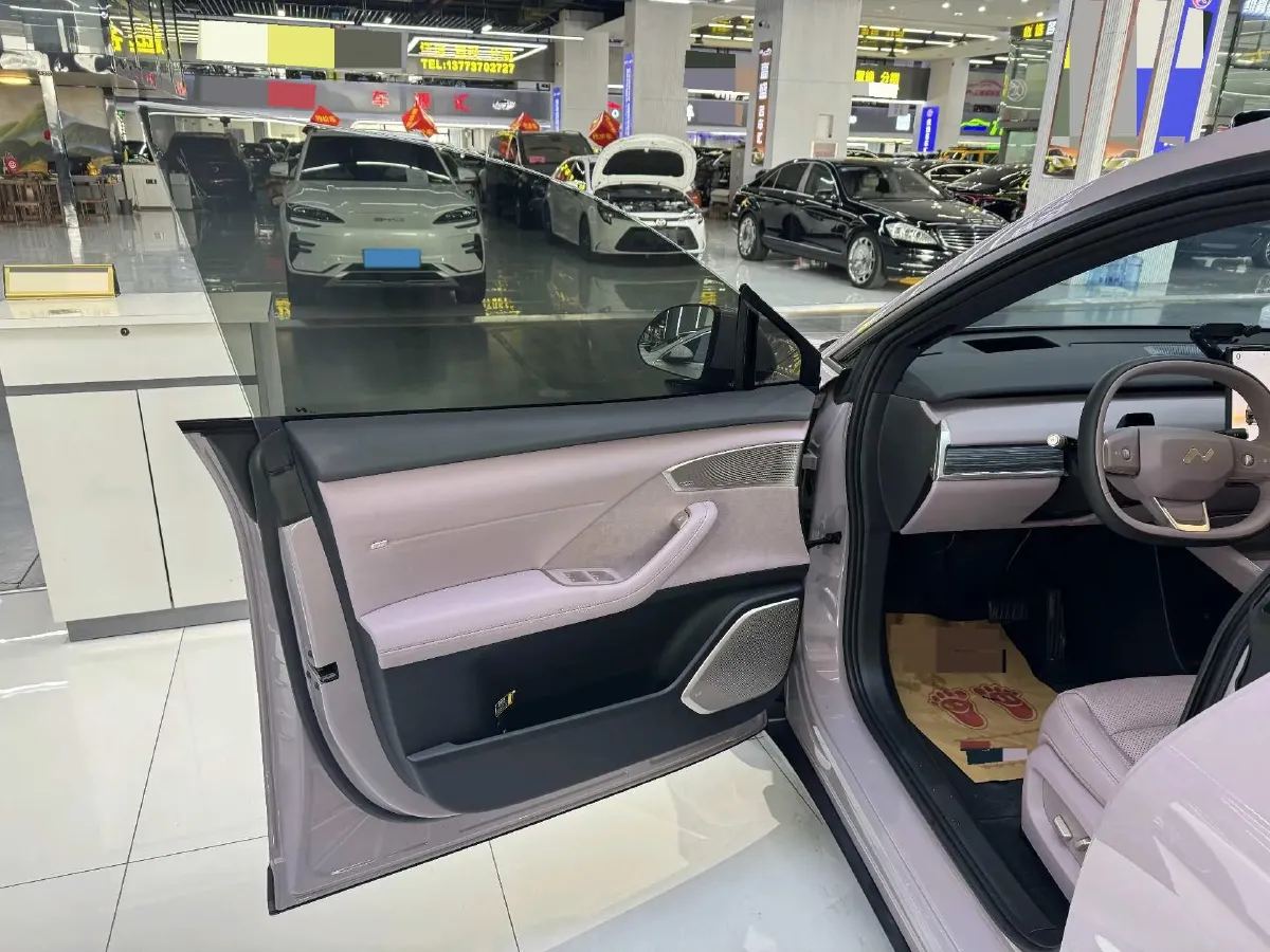 2024 ONVO L60 BEV 60KWH,autocango,china used car exporter,china ev exporter,chinese used car exporter,chinese used ev exporter