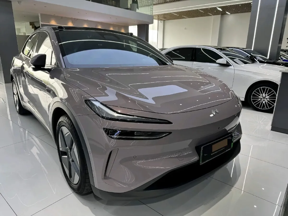 2024 ONVO L60 BEV 60KWH,autocango,china used car exporter,china ev exporter,chinese used car exporter,chinese used ev exporter