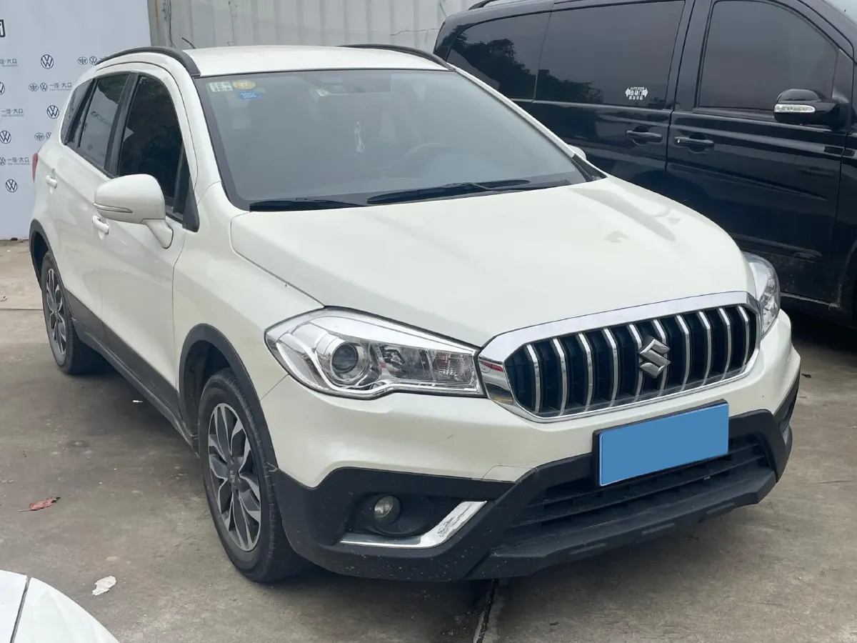 2017 Suzuki SX4 S-Cross 1.6L 122HP L4 5MT,autocango,china used car exporter,china ev exporter,chinese used car exporter,chinese used ev exporter