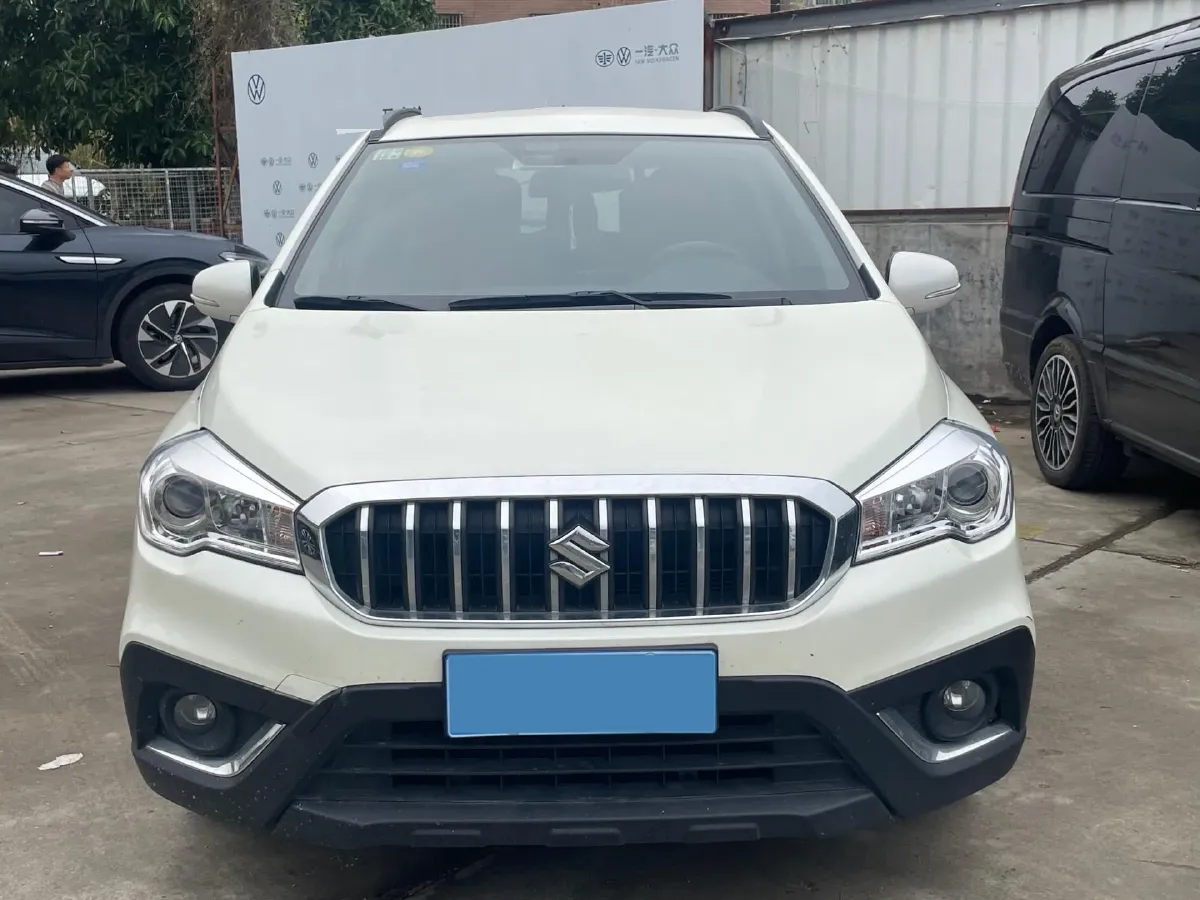 2017 Suzuki SX4 S-Cross 1.6L 122HP L4 5MT,autocango,china used car exporter,china ev exporter,chinese used car exporter,chinese used ev exporter