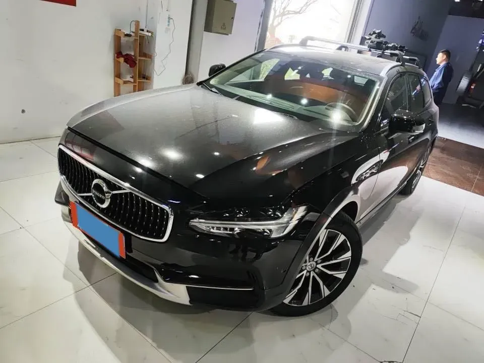 2017 Volvo V90 2.0T 254HP L4 8AT,autocango,china used car exporter,china ev exporter,chinese used car exporter,chinese used ev exporter