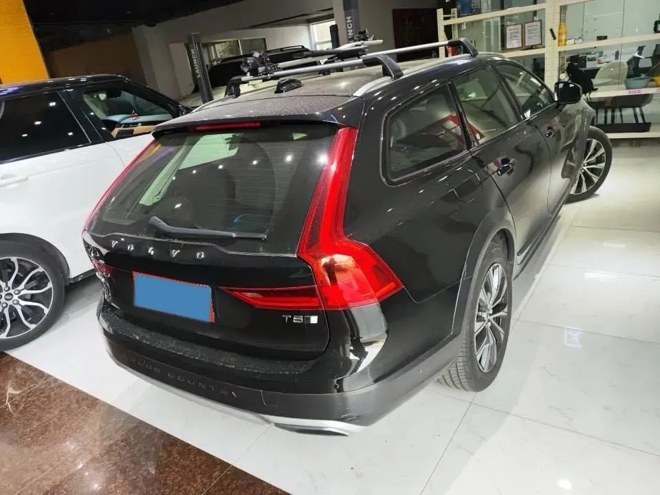 2017 Volvo V90 2.0T 254HP L4 8AT,autocango,china used car exporter,china ev exporter,chinese used car exporter,chinese used ev exporter