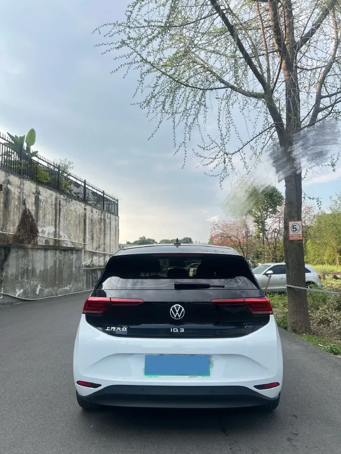 2023 Volkswagen Golf 1.4T 150HP L4 7DCT,autocango,china used car exporter,china ev exporter,chinese used car exporter,chinese used ev exporter