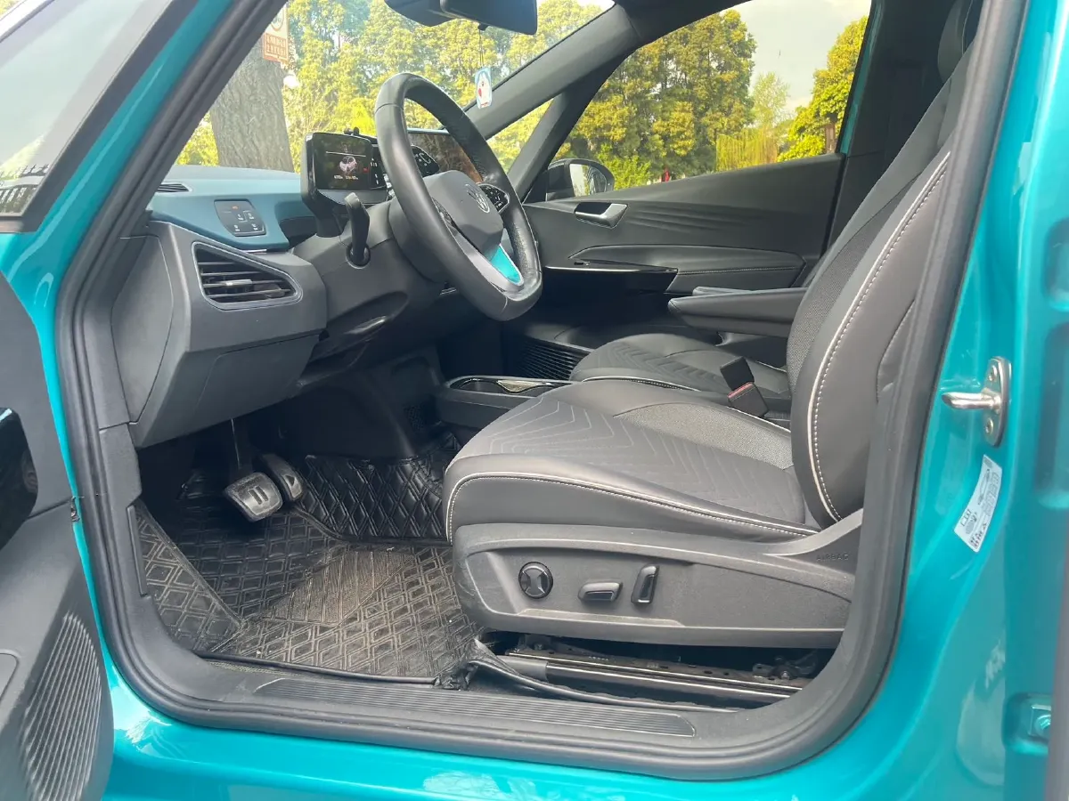 2023 Volkswagen Golf 1.4T 150HP L4 7DCT,autocango,china used car exporter,china ev exporter,chinese used car exporter,chinese used ev exporter