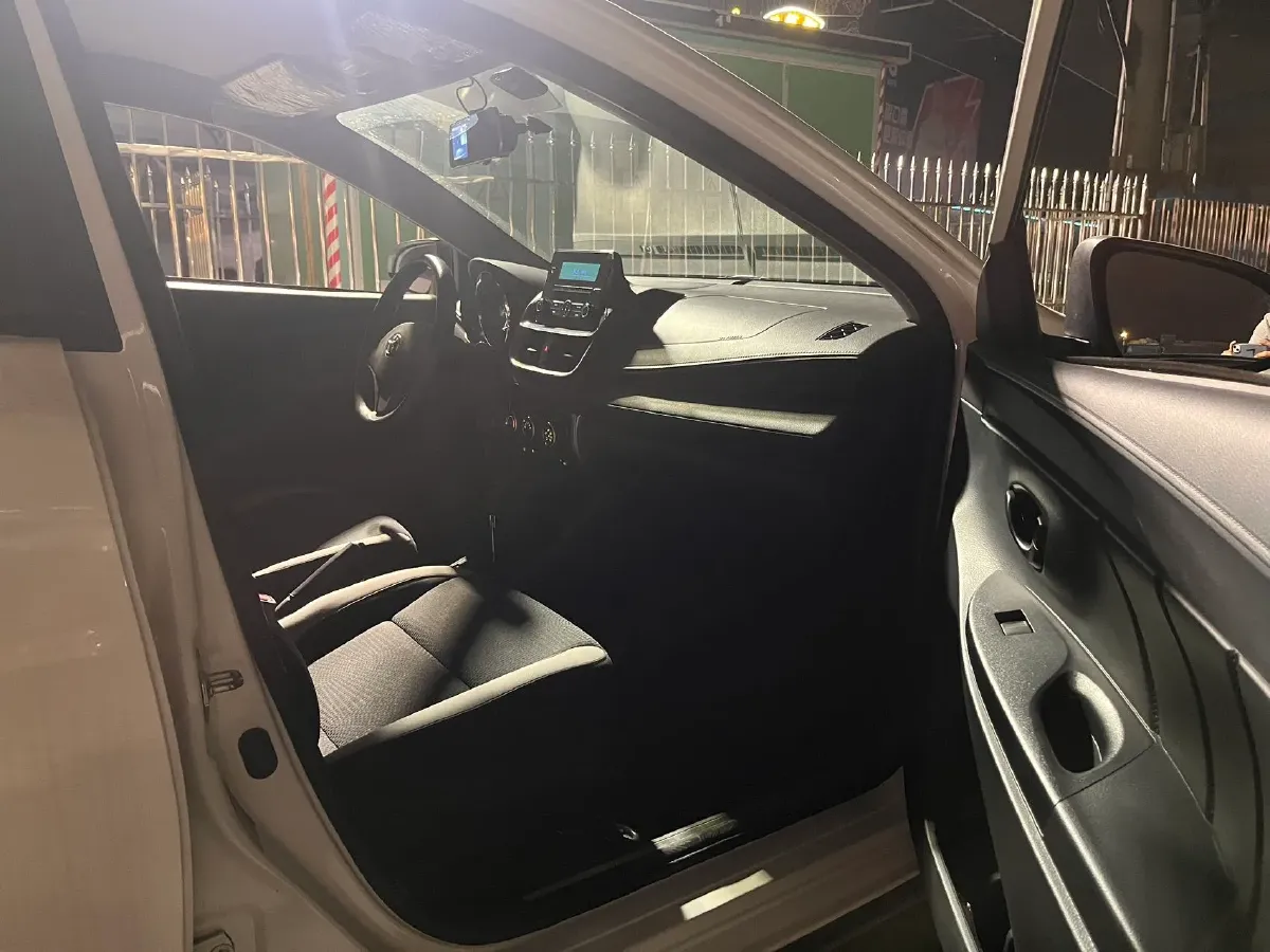 2020 Toyota Yaris L 1.5L 110HP L4 CVT,autocango,china used car exporter,china ev exporter,chinese used car exporter,chinese used ev exporter