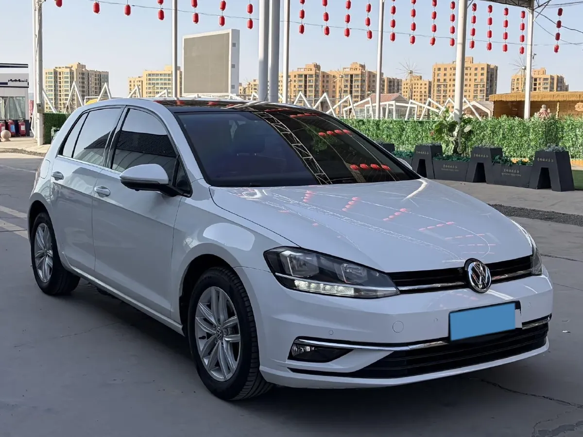 2018 Volkswagen Golf 1.6L 110HP L4 6AT,autocango,china used car exporter,china ev exporter,chinese used car exporter,chinese used ev exporter