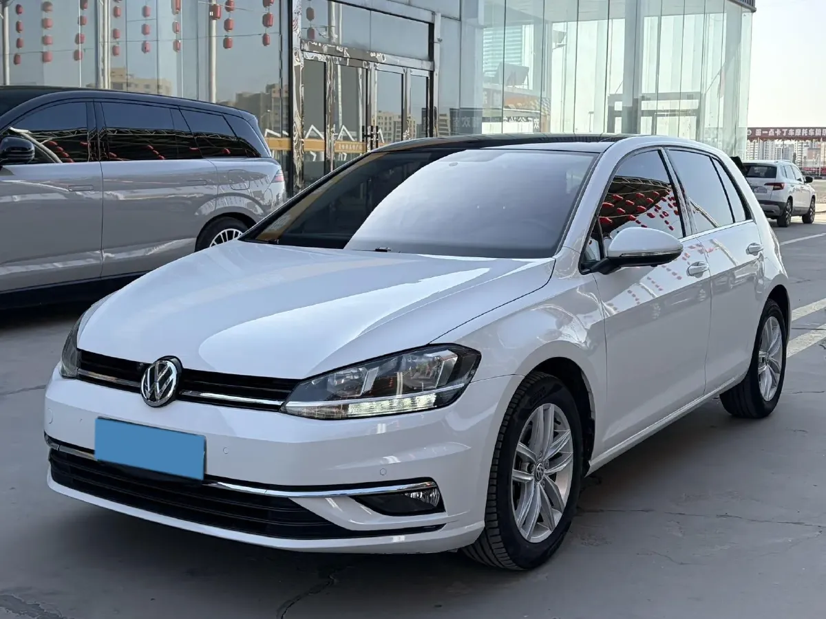2018 Volkswagen Golf 1.6L 110HP L4 6AT,autocango,china used car exporter,china ev exporter,chinese used car exporter,chinese used ev exporter