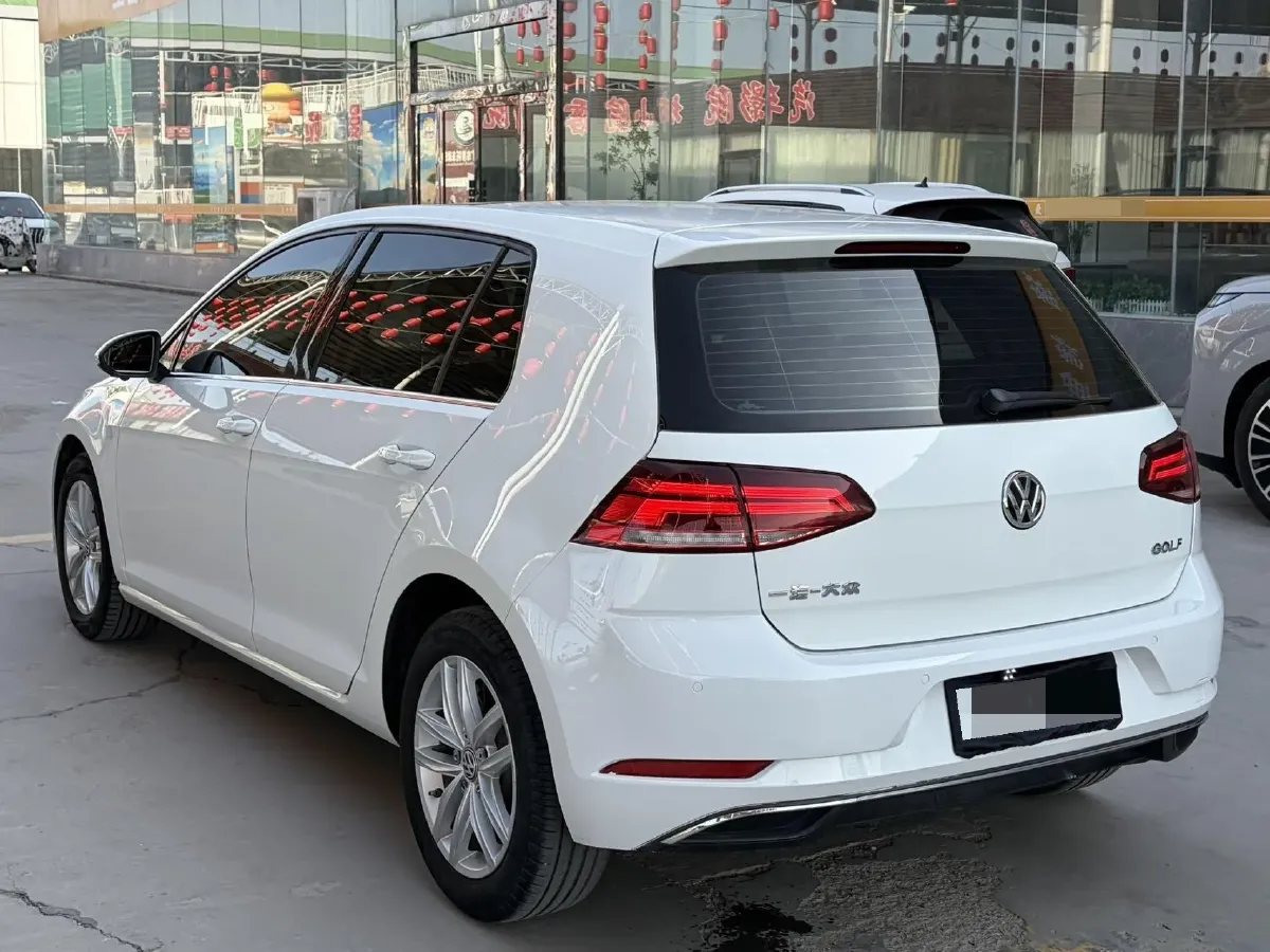 2018 Volkswagen Golf 1.6L 110HP L4 6AT,autocango,china used car exporter,china ev exporter,chinese used car exporter,chinese used ev exporter