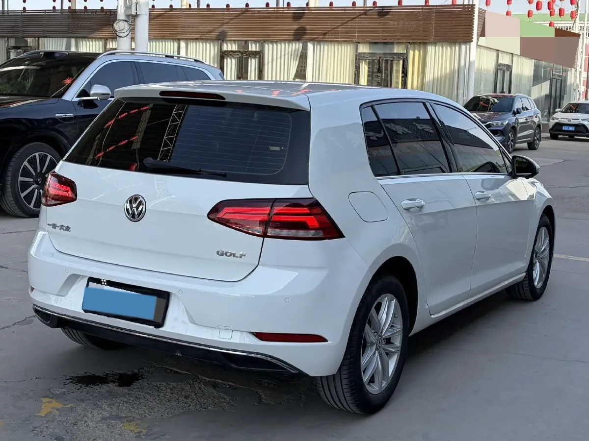 2018 Volkswagen Golf 1.6L 110HP L4 6AT,autocango,china used car exporter,china ev exporter,chinese used car exporter,chinese used ev exporter