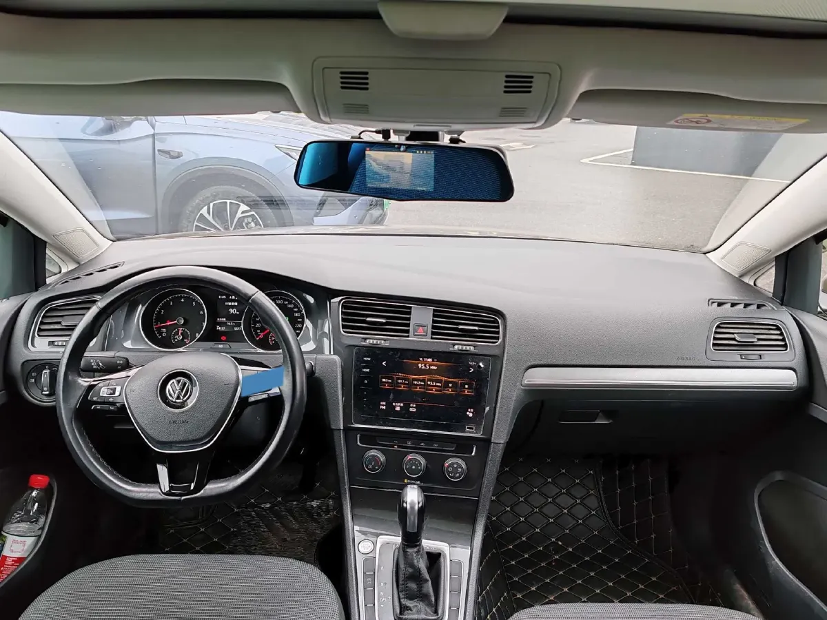 2019 Volkswagen Golf 1.4T 150HP L4 7DCT,autocango,china used car exporter,china ev exporter,chinese used car exporter,chinese used ev exporter