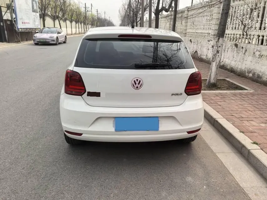 2016 Volkswagen Polo 1.4L 90HP L4 6AT,autocango,china used car exporter,china ev exporter,chinese used car exporter,chinese used ev exporter