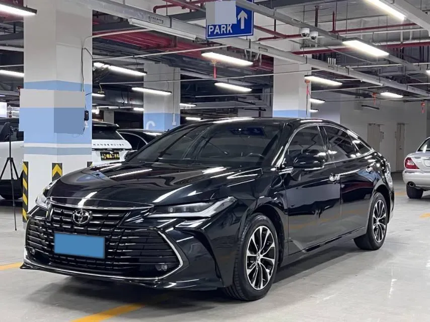 2023 Toyota Avalon 2.0L 177HP L4 CVT,autocango,china used car exporter,china ev exporter,chinese used car exporter,chinese used ev exporter