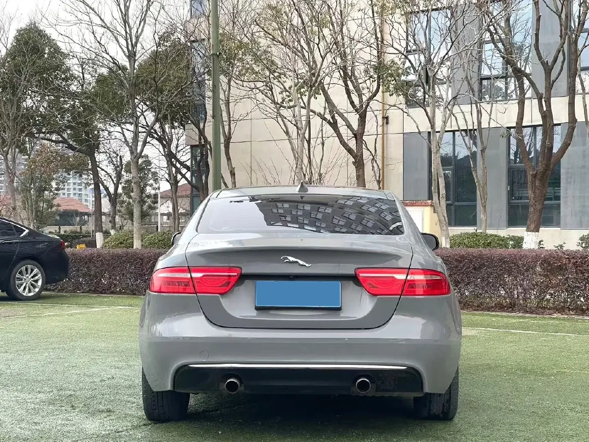 2018 Jaguar XEL 2.0T 200HP L4 8AT,autocango,china used car exporter,china ev exporter,chinese used car exporter,chinese used ev exporter