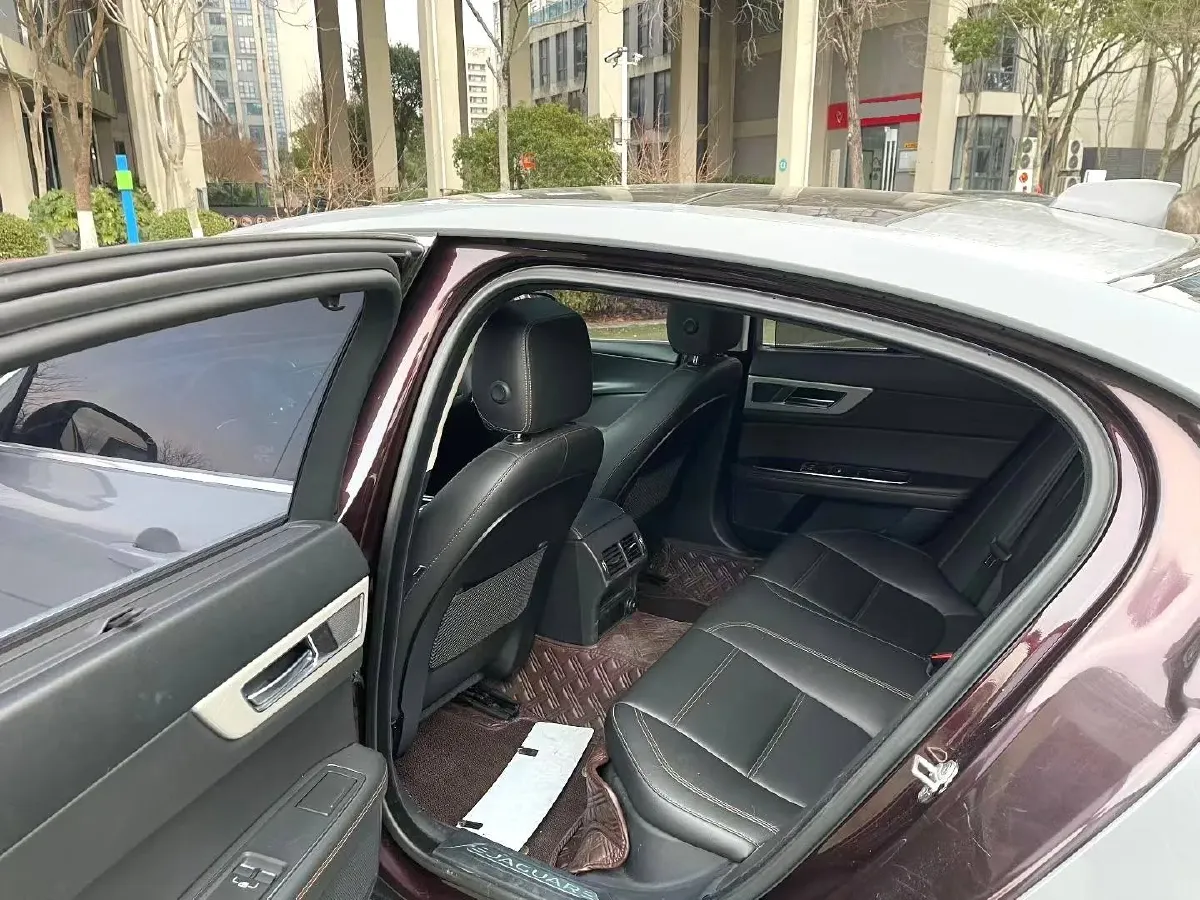 2018 Jaguar XEL 2.0T 200HP L4 8AT,autocango,china used car exporter,china ev exporter,chinese used car exporter,chinese used ev exporter