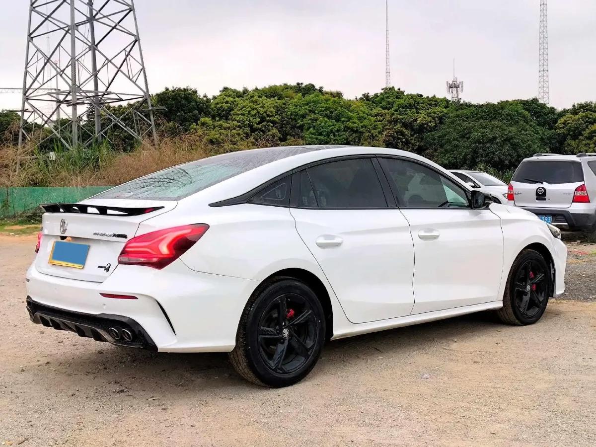 2022 MG 5 Scorpio 1.5T 181HP L4 7DCT,autocango,china used car exporter,china ev exporter,chinese used car exporter,chinese used ev exporter