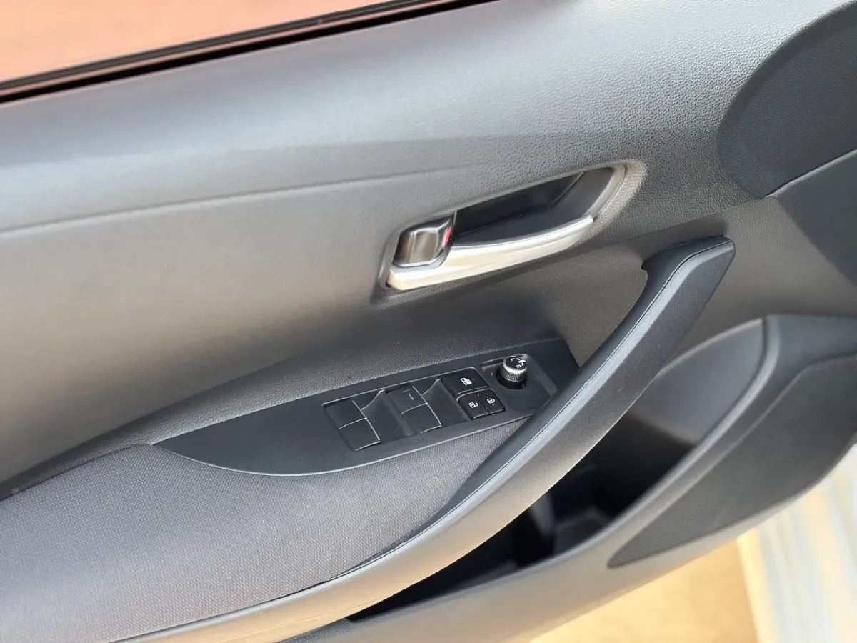 2023 Toyota Corolla 1.2T 116HP L4 CVT,autocango,china used car exporter,china ev exporter,chinese used car exporter,chinese used ev exporter