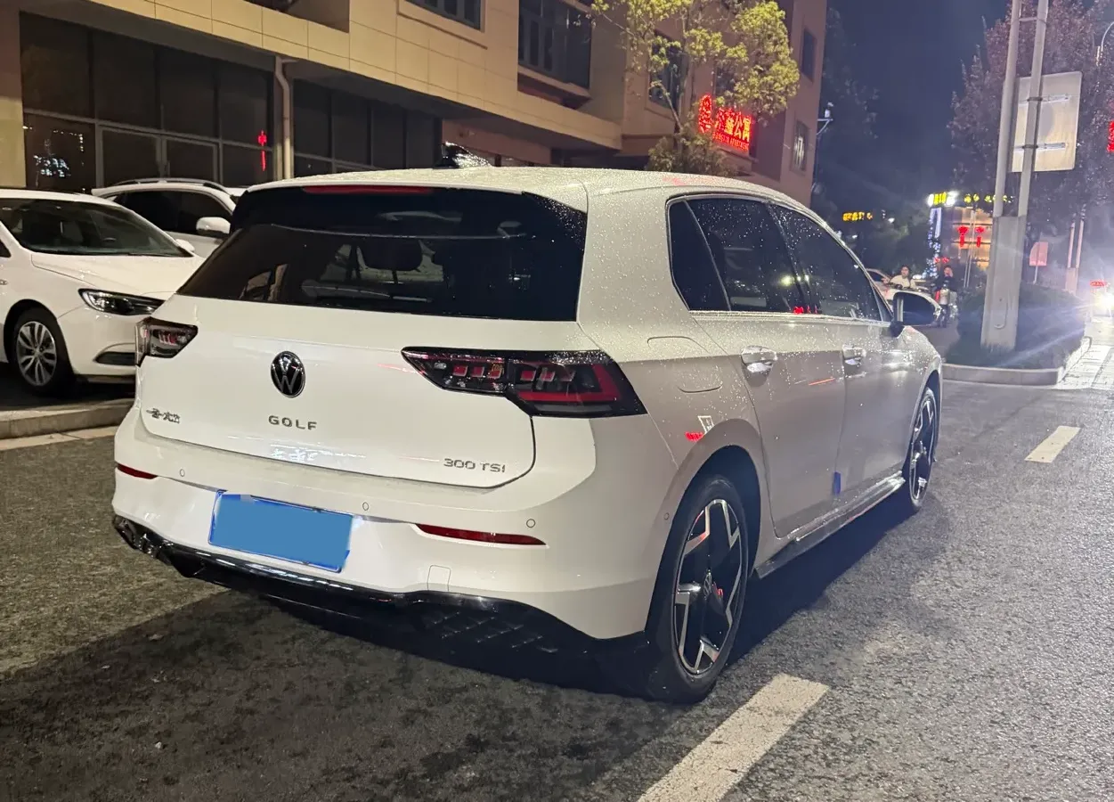 2025 Volkswagen Golf 1.5T 160HP L4 7DCT,autocango,china used car exporter,china ev exporter,chinese used car exporter,chinese used ev exporter
