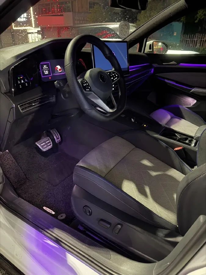 2025 Volkswagen Golf 1.5T 160HP L4 7DCT,autocango,china used car exporter,china ev exporter,chinese used car exporter,chinese used ev exporter