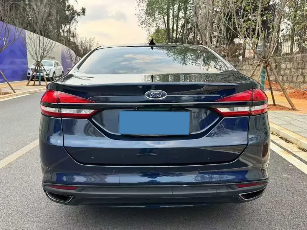 2017 Ford Mondeo 2.0T 204HP L4 6AT,autocango,china used car exporter,china ev exporter,chinese used car exporter,chinese used ev exporter