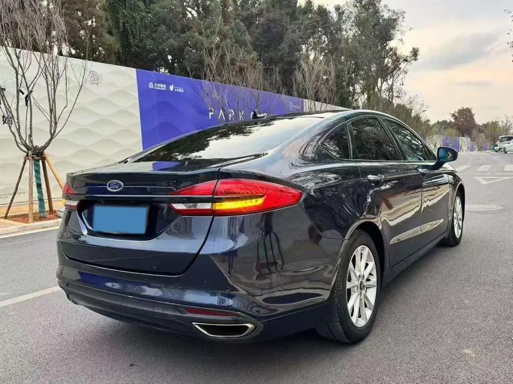 2017 Ford Mondeo 2.0T 204HP L4 6AT,autocango,china used car exporter,china ev exporter,chinese used car exporter,chinese used ev exporter