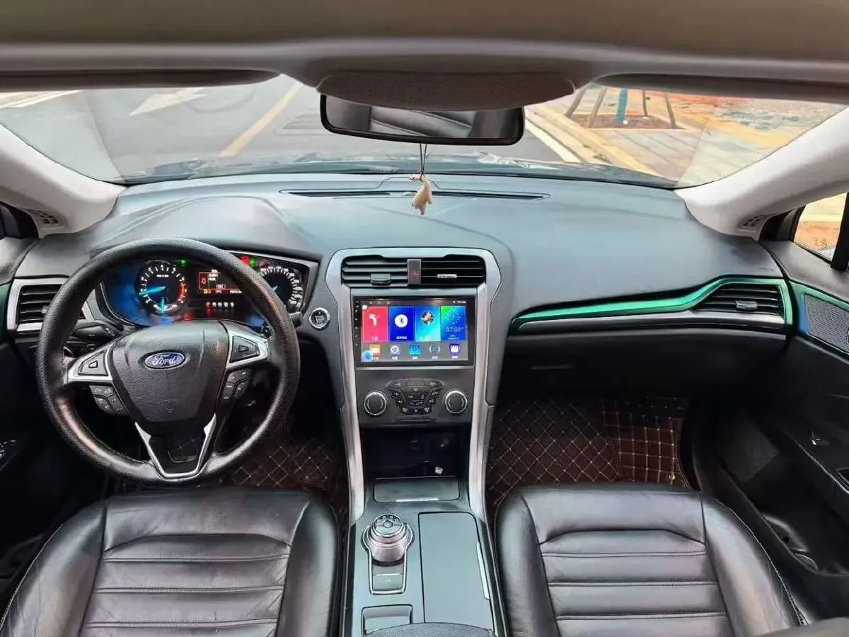 2017 Ford Mondeo 2.0T 204HP L4 6AT,autocango,china used car exporter,china ev exporter,chinese used car exporter,chinese used ev exporter