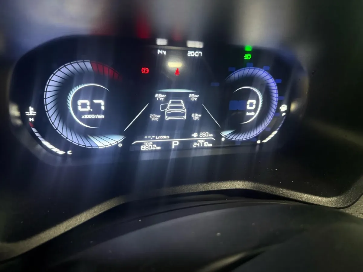 2022 Geely Emgrand 1.5L 114HP L4 CVT,autocango,china used car exporter,china ev exporter,chinese used car exporter,chinese used ev exporter