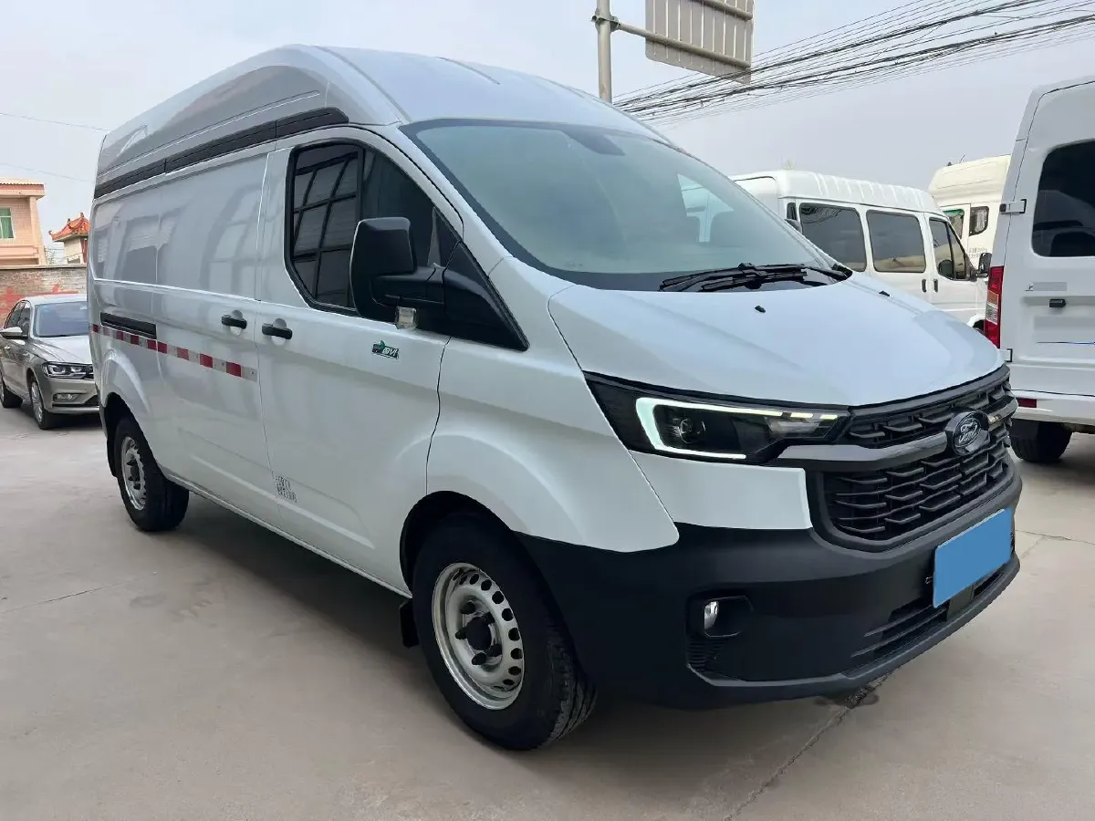 2023 Ford Transit 2.0T 143HP L4 5MT,autocango,china used car exporter,china ev exporter,chinese used car exporter,chinese used ev exporter