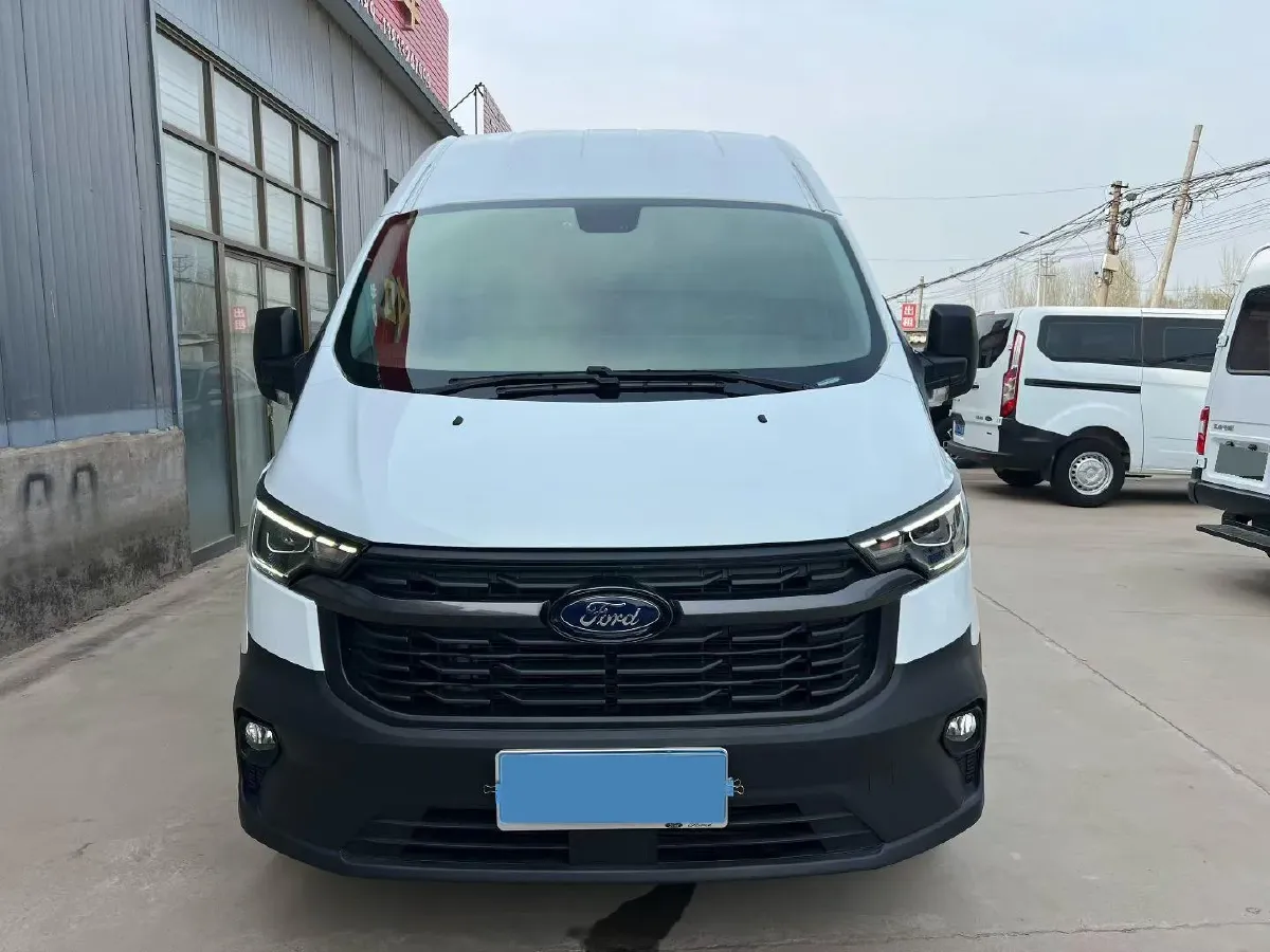 2023 Ford Transit 2.0T 143HP L4 5MT,autocango,china used car exporter,china ev exporter,chinese used car exporter,chinese used ev exporter