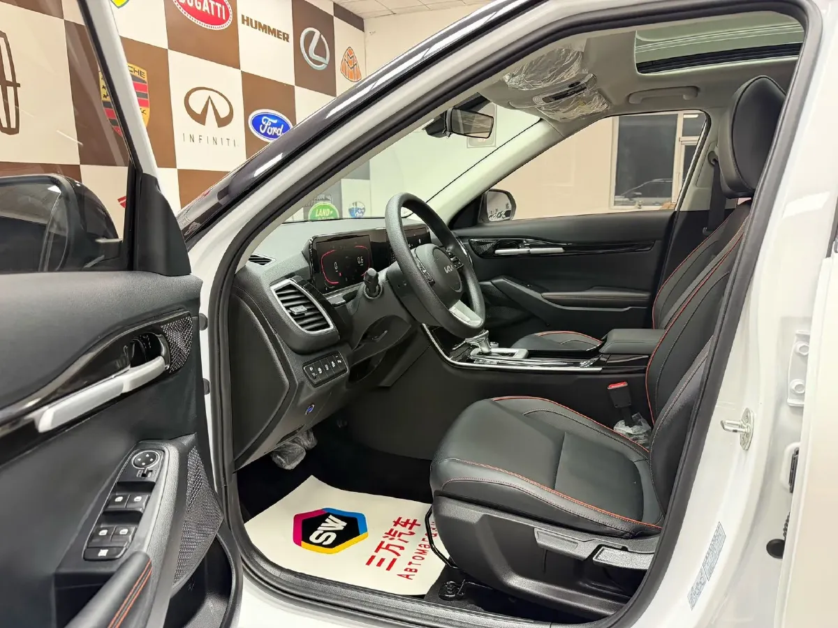 2023 Kia Seltos 1.5L 115HP L4 CVT,autocango,china used car exporter,china ev exporter,chinese used car exporter,chinese used ev exporter