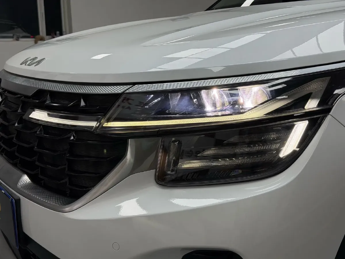 2023 Kia Seltos 1.5L 115HP L4 CVT,autocango,china used car exporter,china ev exporter,chinese used car exporter,chinese used ev exporter