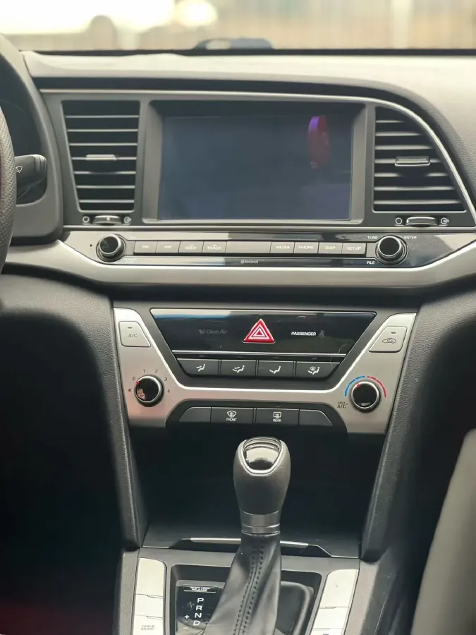 2018 Hyundai Elantra 1.6L 130HP L4 6AT,autocango,china used car exporter,china ev exporter,chinese used car exporter,chinese used ev exporter