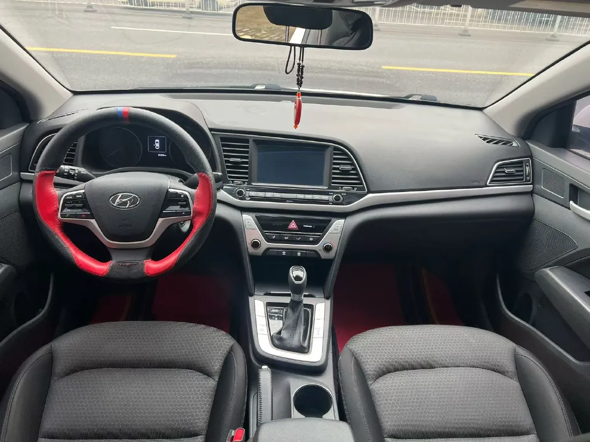 2018 Hyundai Elantra 1.6L 130HP L4 6AT,autocango,china used car exporter,china ev exporter,chinese used car exporter,chinese used ev exporter