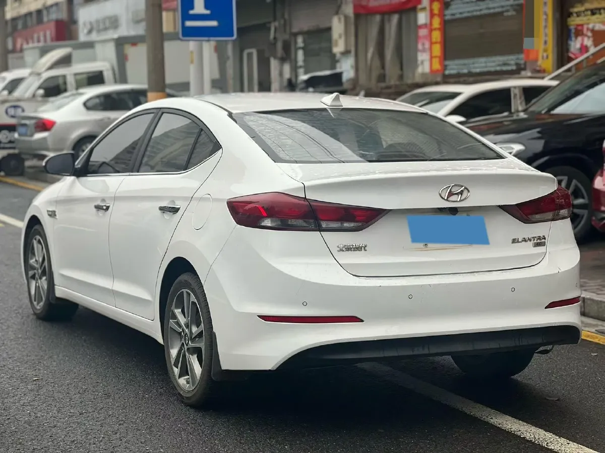 2018 Hyundai Elantra 1.6L 130HP L4 6AT,autocango,china used car exporter,china ev exporter,chinese used car exporter,chinese used ev exporter